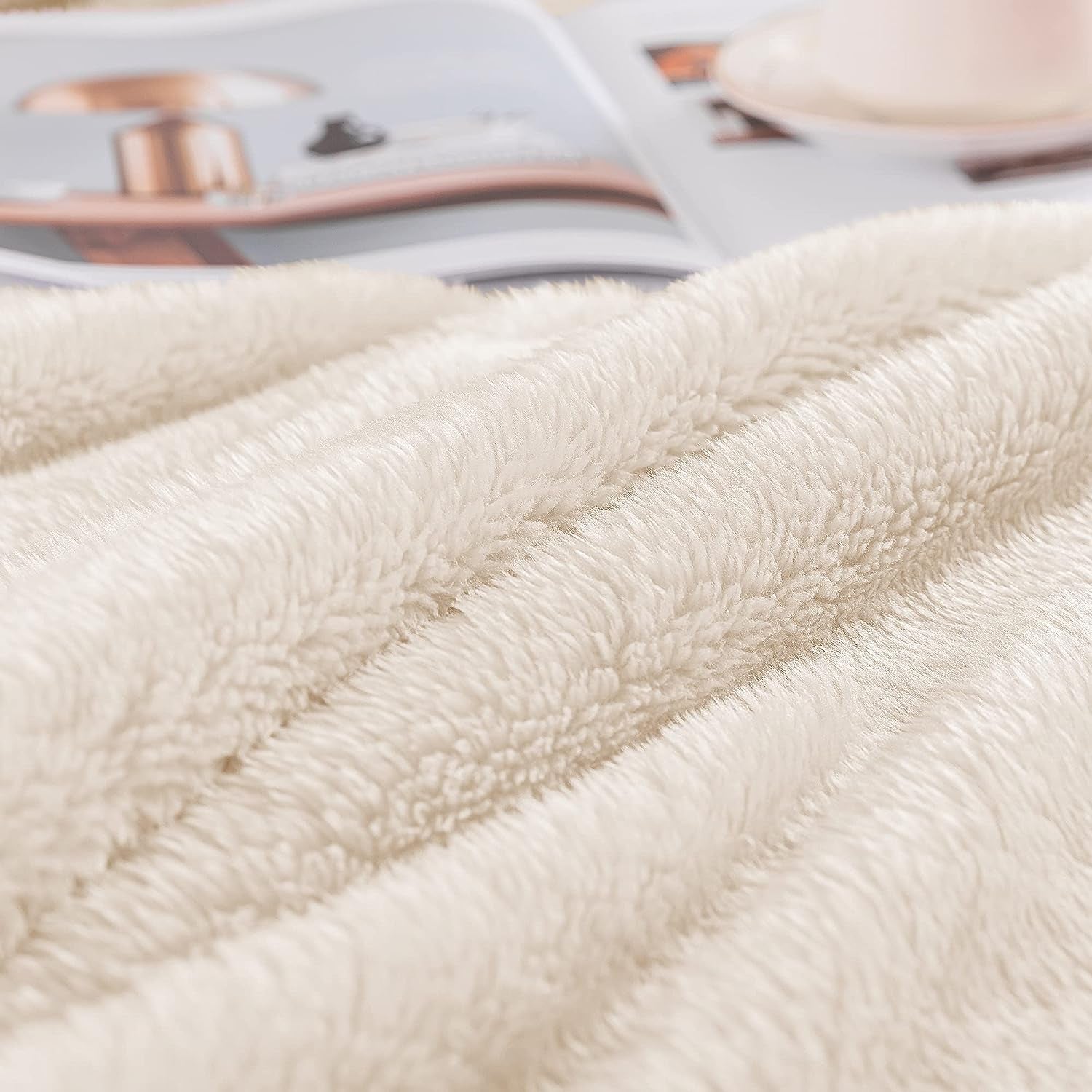 Soft Breathable Ivory Fluffy Fleece King Blanket 